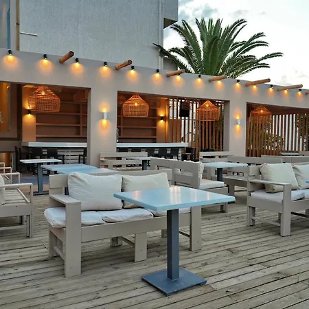Pearl Boutique Road 4*