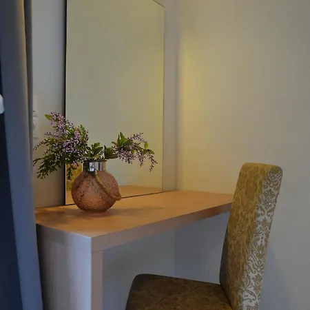 Pearl Boutique Road Otel