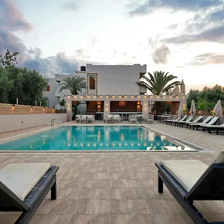 Otel Pearl Boutique Road 4*