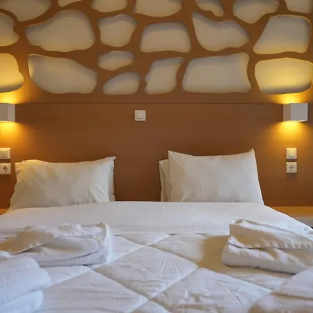 Pearl Boutique Road 4*