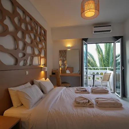 Pearl Boutique Road 4*